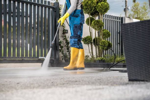 Trusted Livingston, CA Pressure Washing Experts